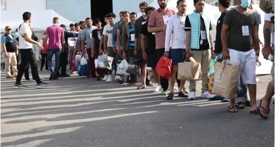 Στη Μαλακάσα οι διασωθέντες από το ναυάγιο 